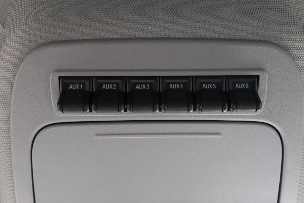 New 2025 Ford F550 4x4 Regular Cab Super Duty image 21
