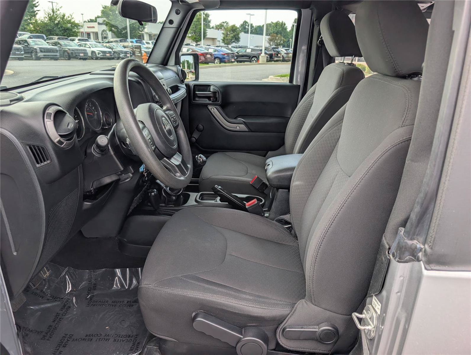 Used 2018 Jeep Wrangler Sport AWD/4WD image 16