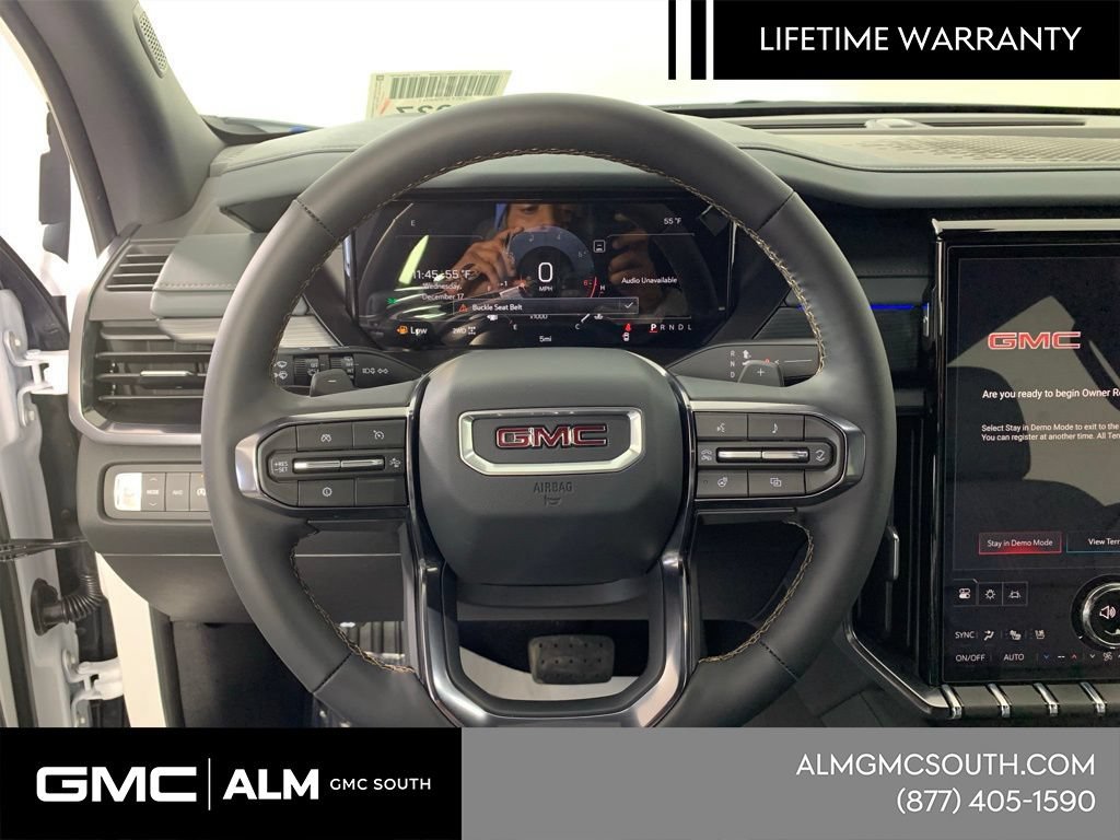 New 2026 GMC Acadia AT4 w/ Luxury Package AWD/4WD image 17