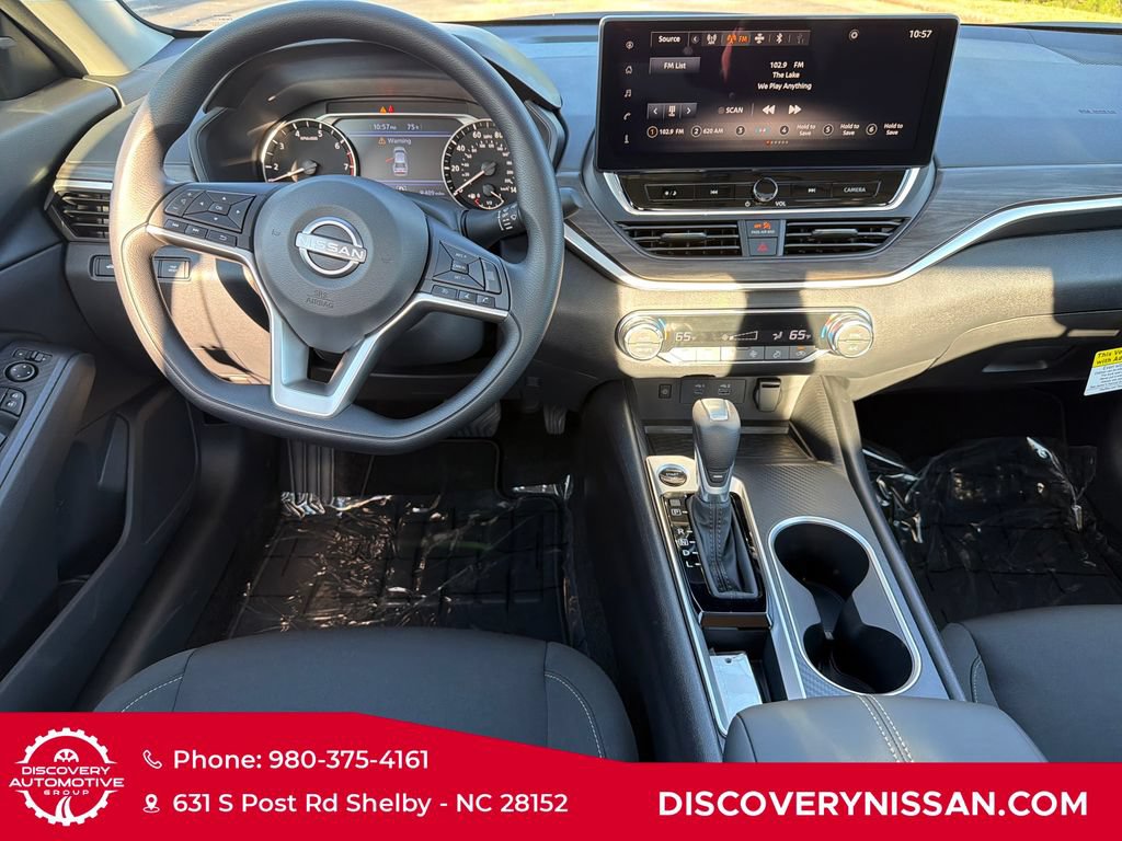 New 2026 Nissan Altima 2.5 SV w/ SV Special Edition Package FWD image 32