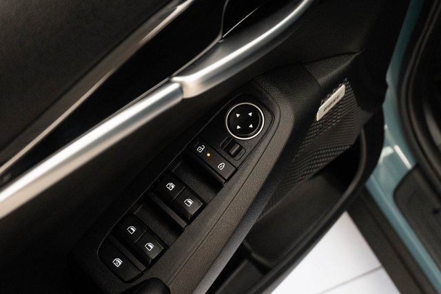 Used 2024 Kia Seltos SX w/ SX Sunroof Package image 15