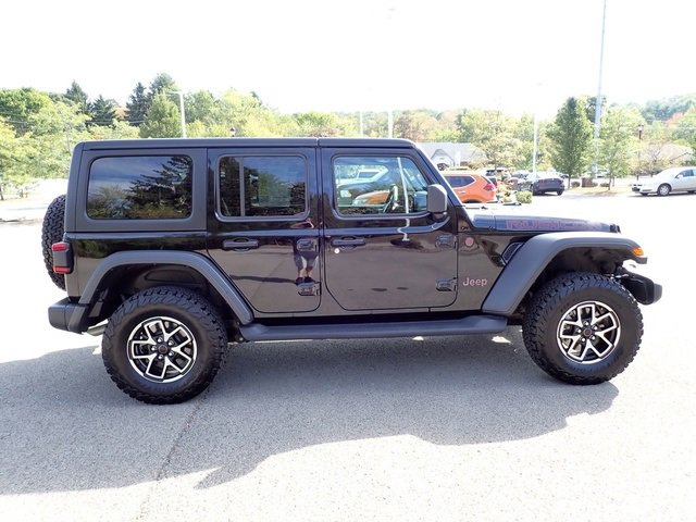 Certified 2024 Jeep Wrangler Unlimited Rubicon w/ Convenience Group image 8