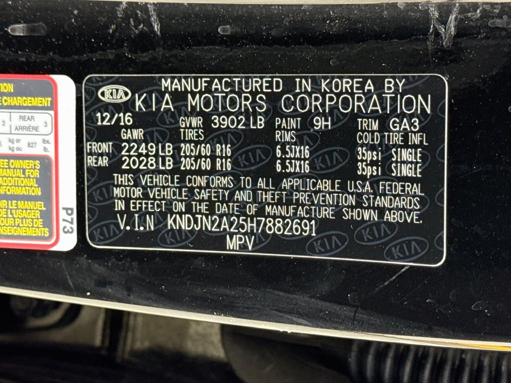 Used 2017 Kia Soul FWD image 29