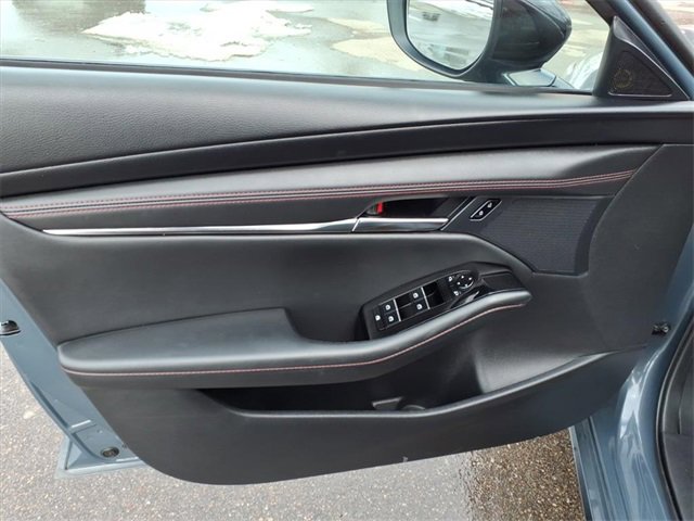 Used 2024 MAZDA MAZDA3 s image 12