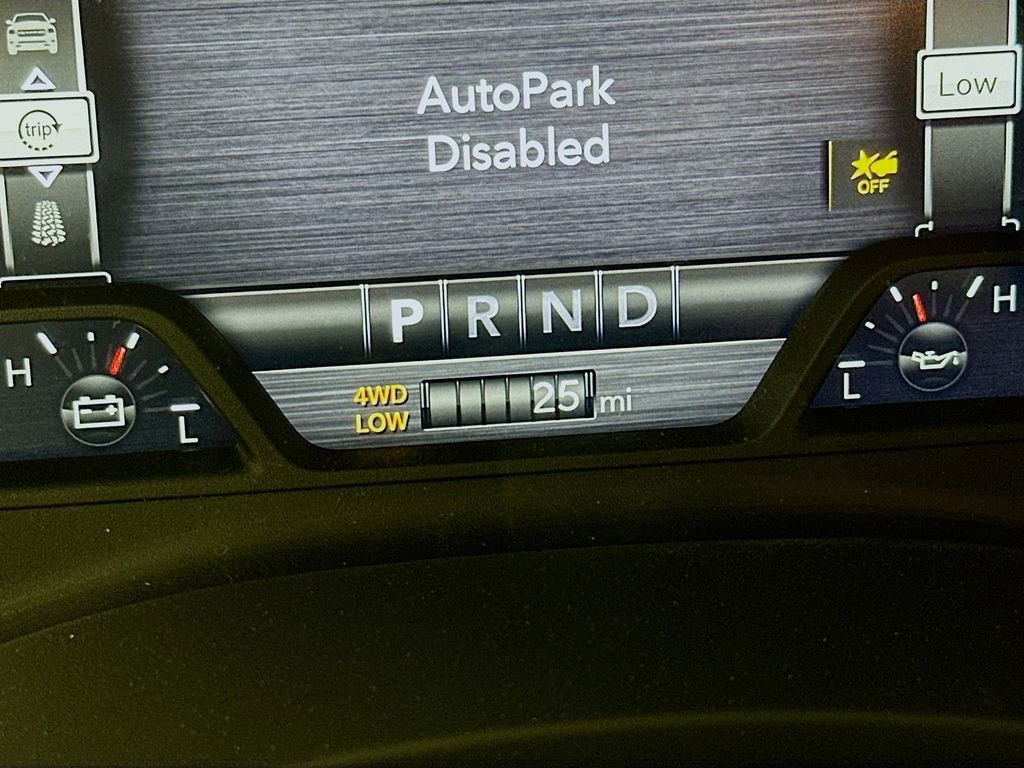 New 2026 RAM 2500 Big Horn AWD/4WD image 16