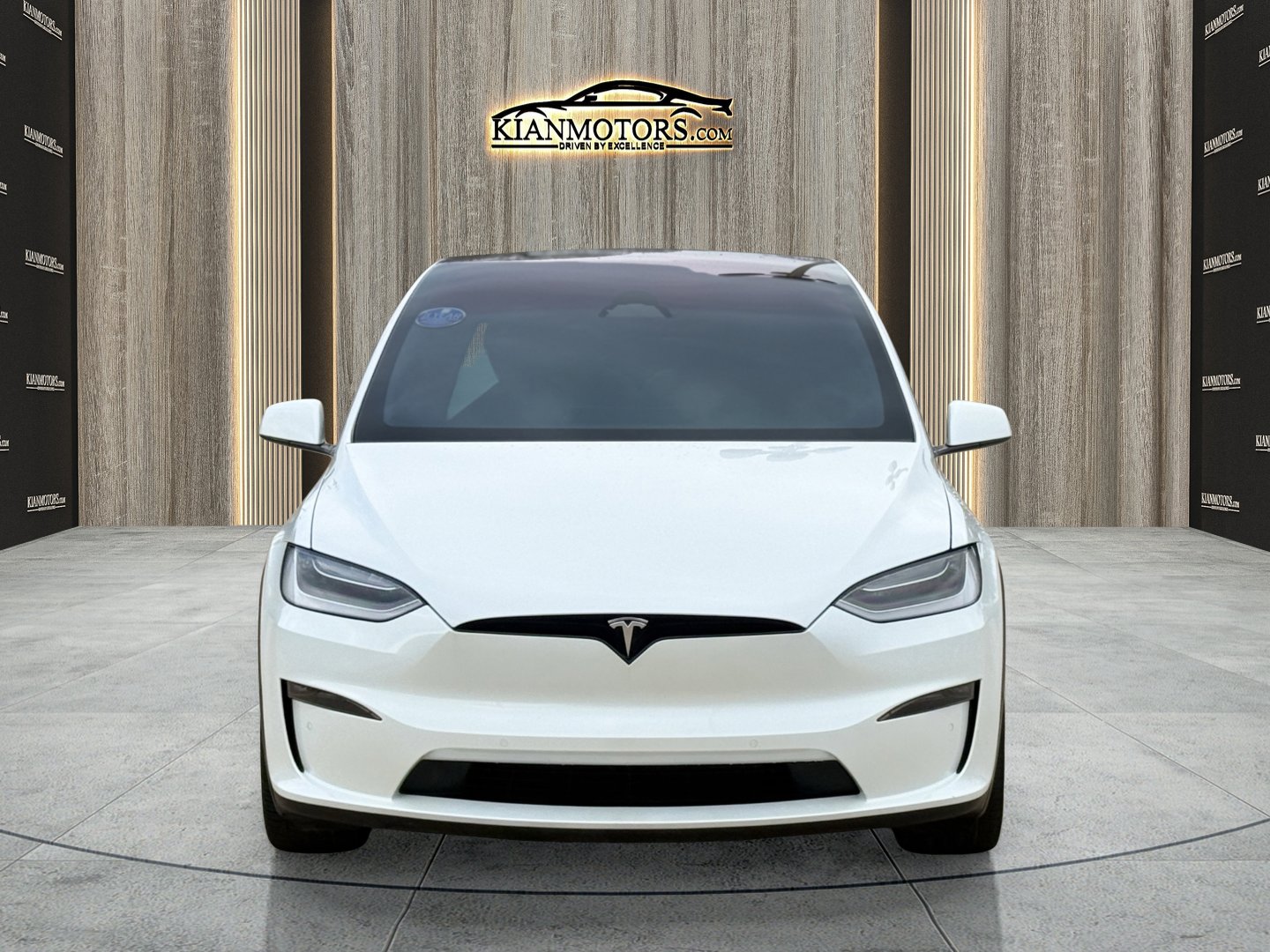Used 2023 Tesla Model X Plaid image 5