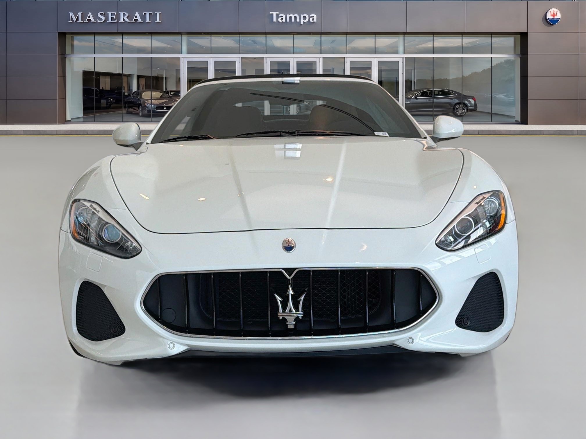 Used 2018 Maserati GranTurismo Sport RWD image 8