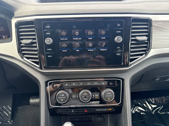 Used 2023 Volkswagen Atlas Cross Sport SE AWD/4WD image 18