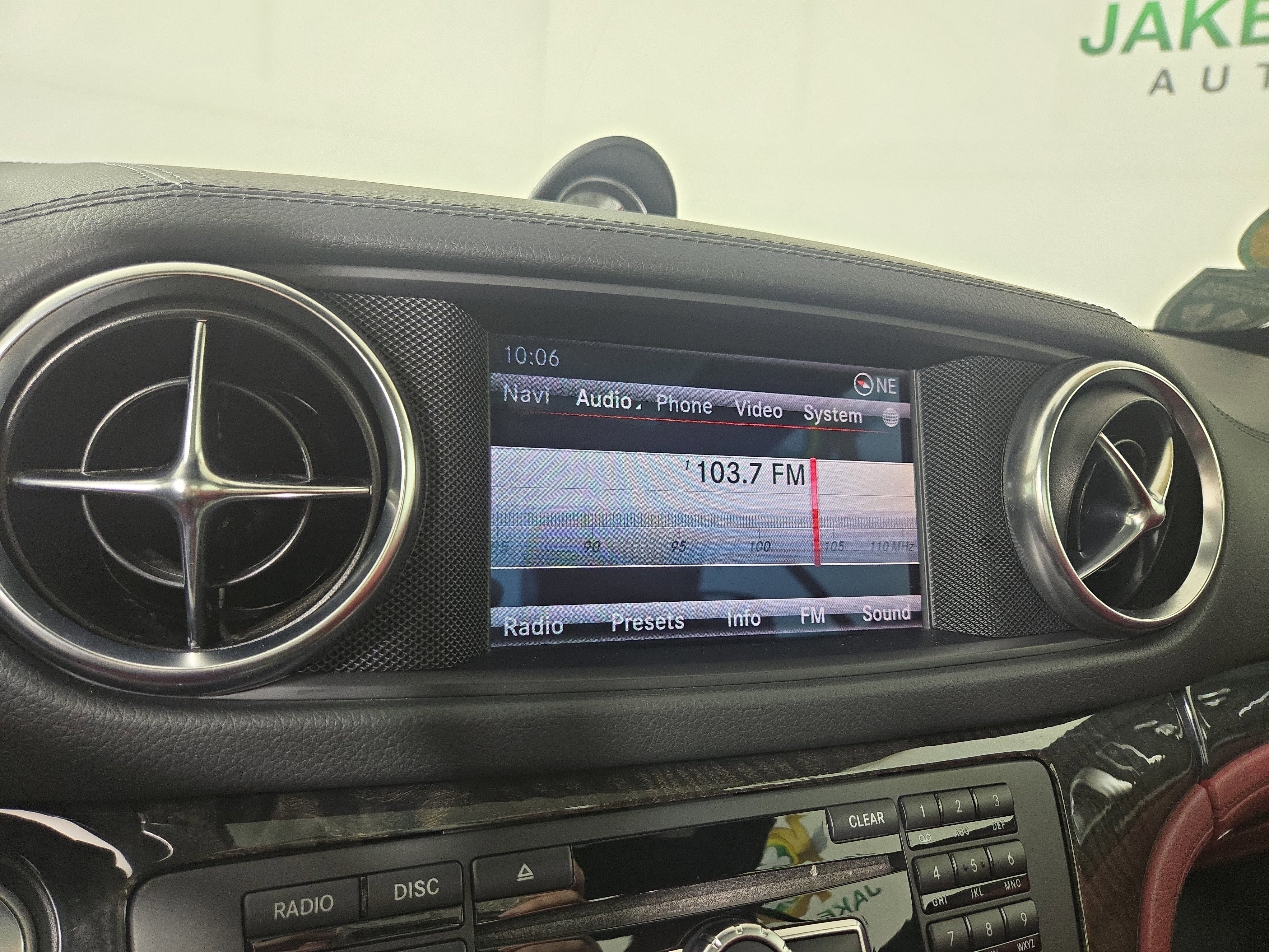 Used 2016 Mercedes-Benz SL 550 image 18