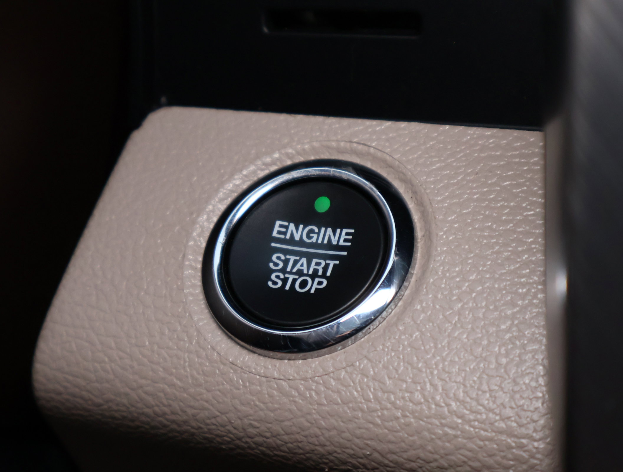Used 2019 Ford F150 Limited w/ Trailer Tow Package image 17