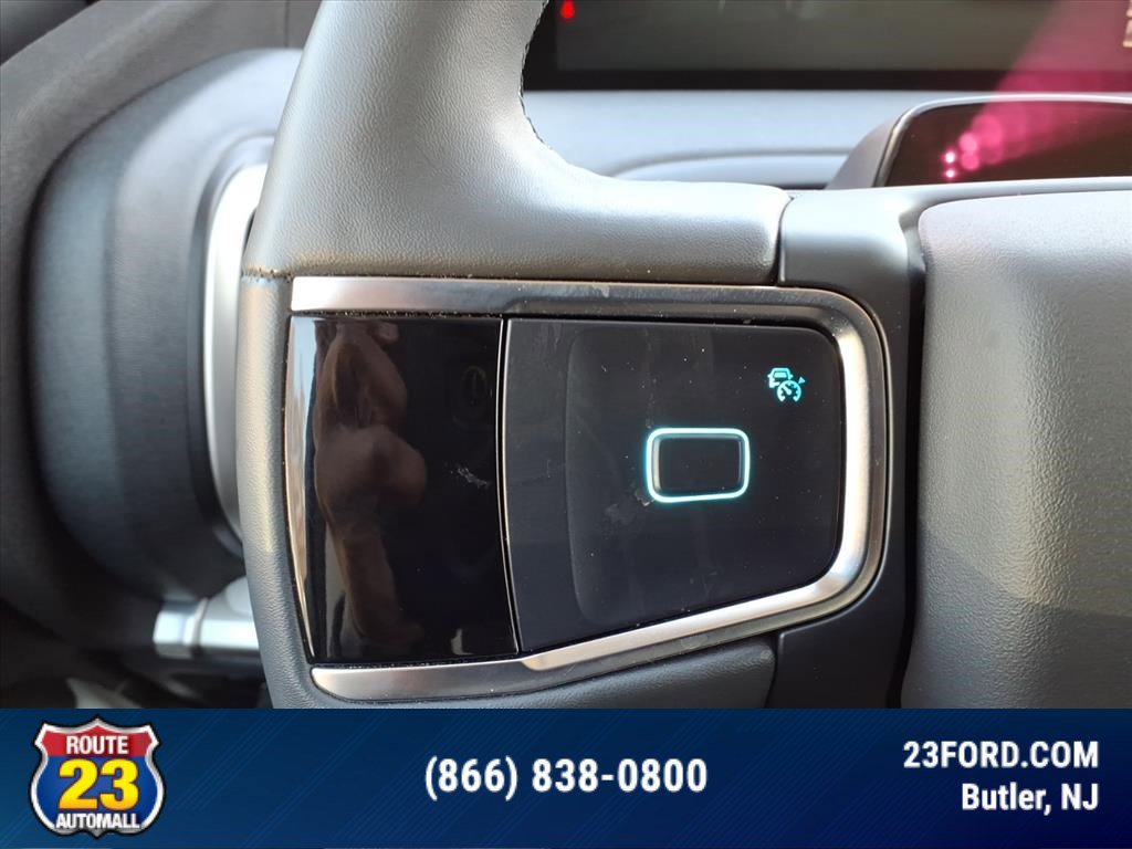 Certified 2025 Ford Expedition Max Active image 12