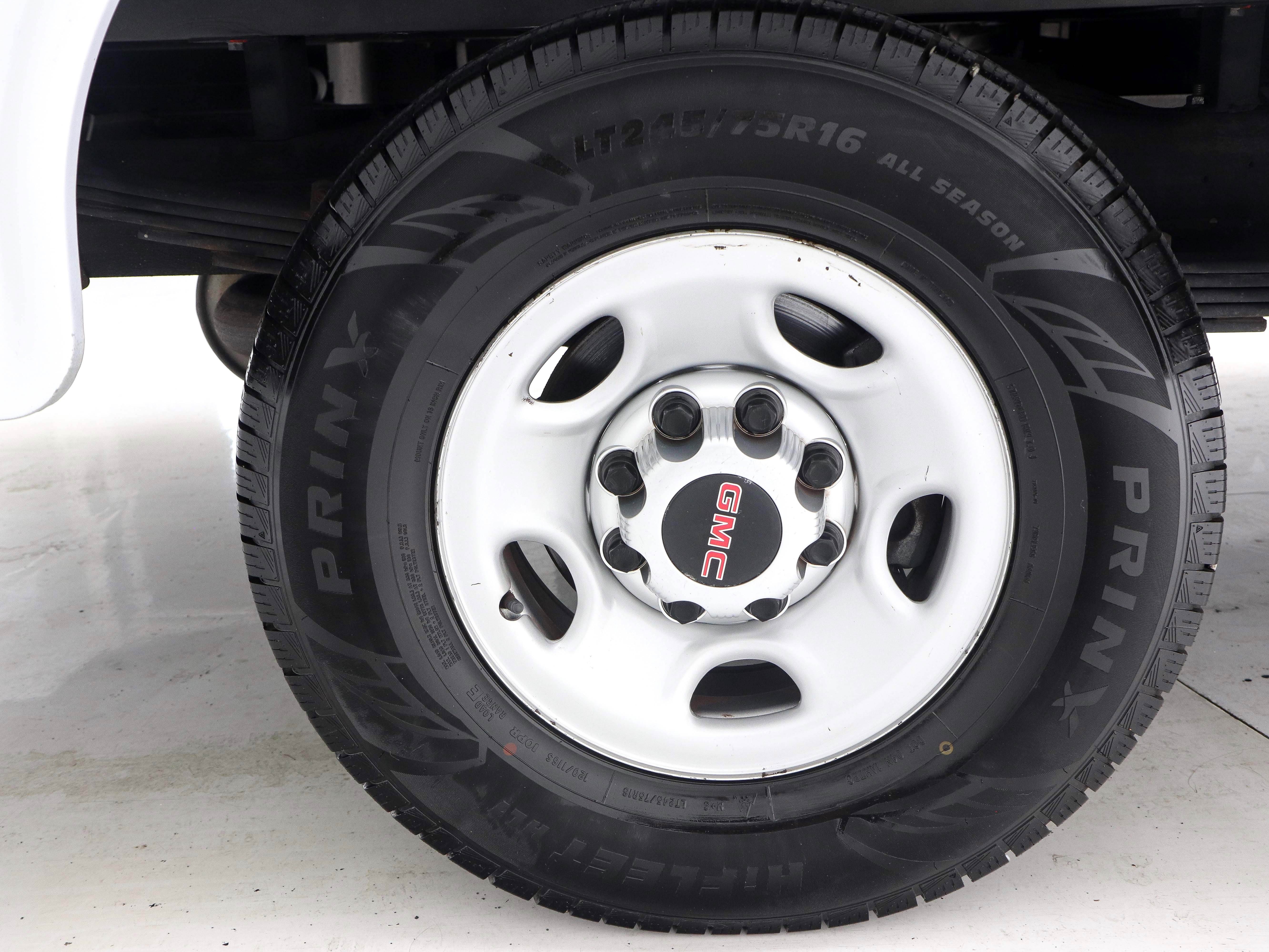Used 2019 GMC Savana 3500 w/ Power Convenience Package image 29