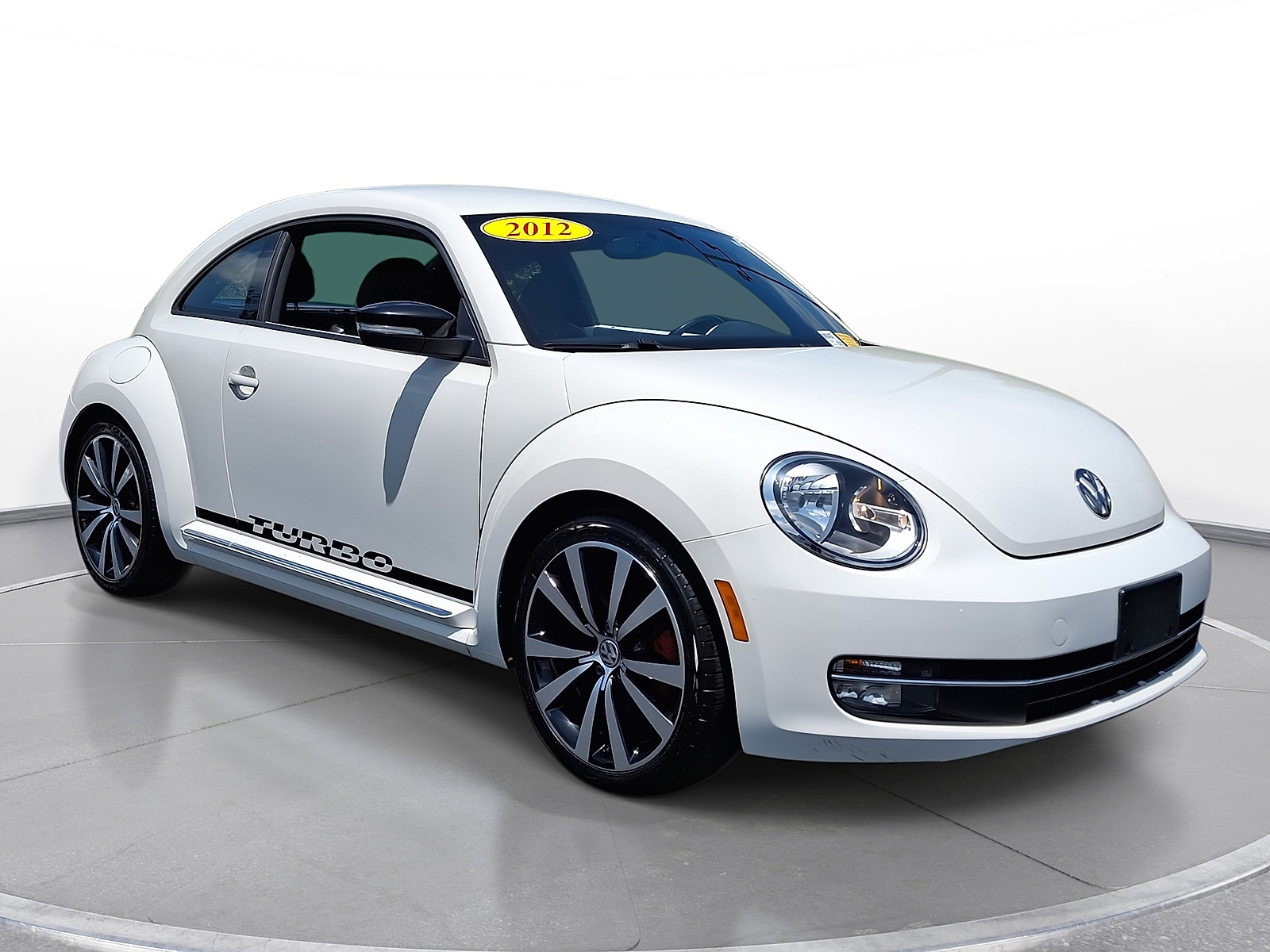 Used 2012 Volkswagen Beetle Turbo FWD image 1
