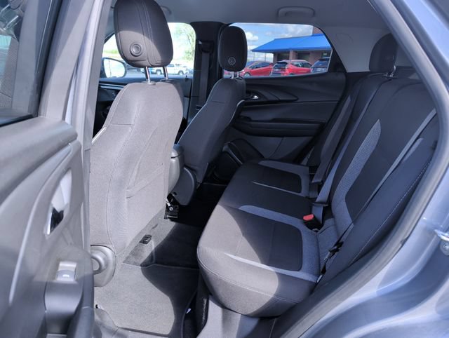 Used 2025 Chevrolet TrailBlazer LT AWD/4WD image 27