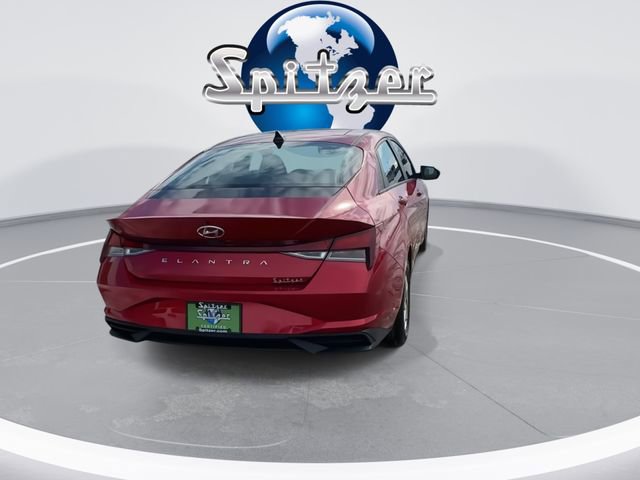 Used 2021 Hyundai Elantra SE image 8