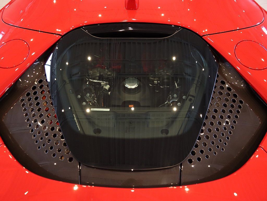 Certified 2022 Ferrari SF90 Spider image 90