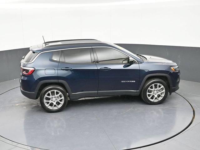 Used 2024 Jeep Compass Latitude AWD/4WD image 60