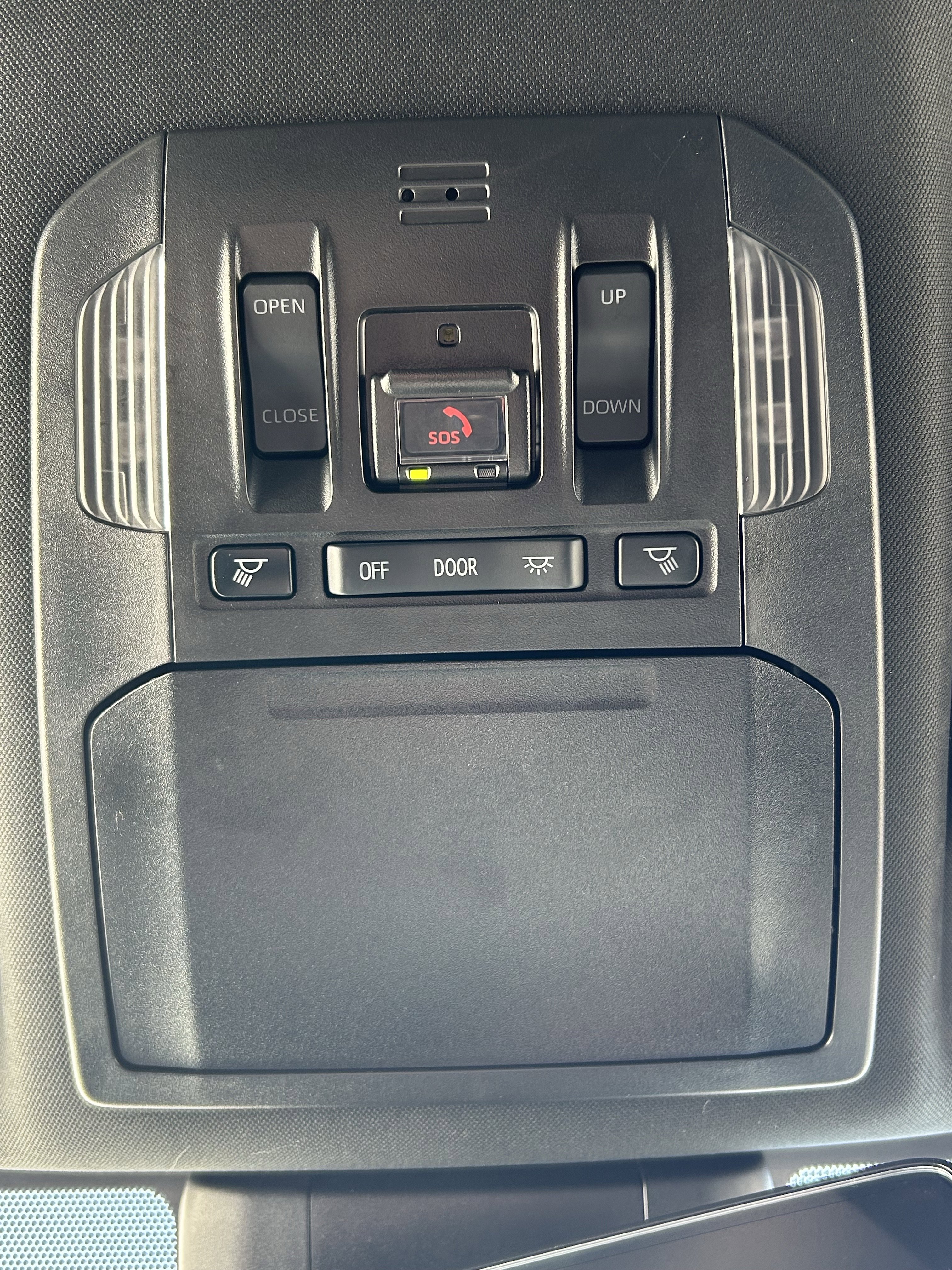 Used 2021 Toyota Highlander XSE AWD/4WD image 31