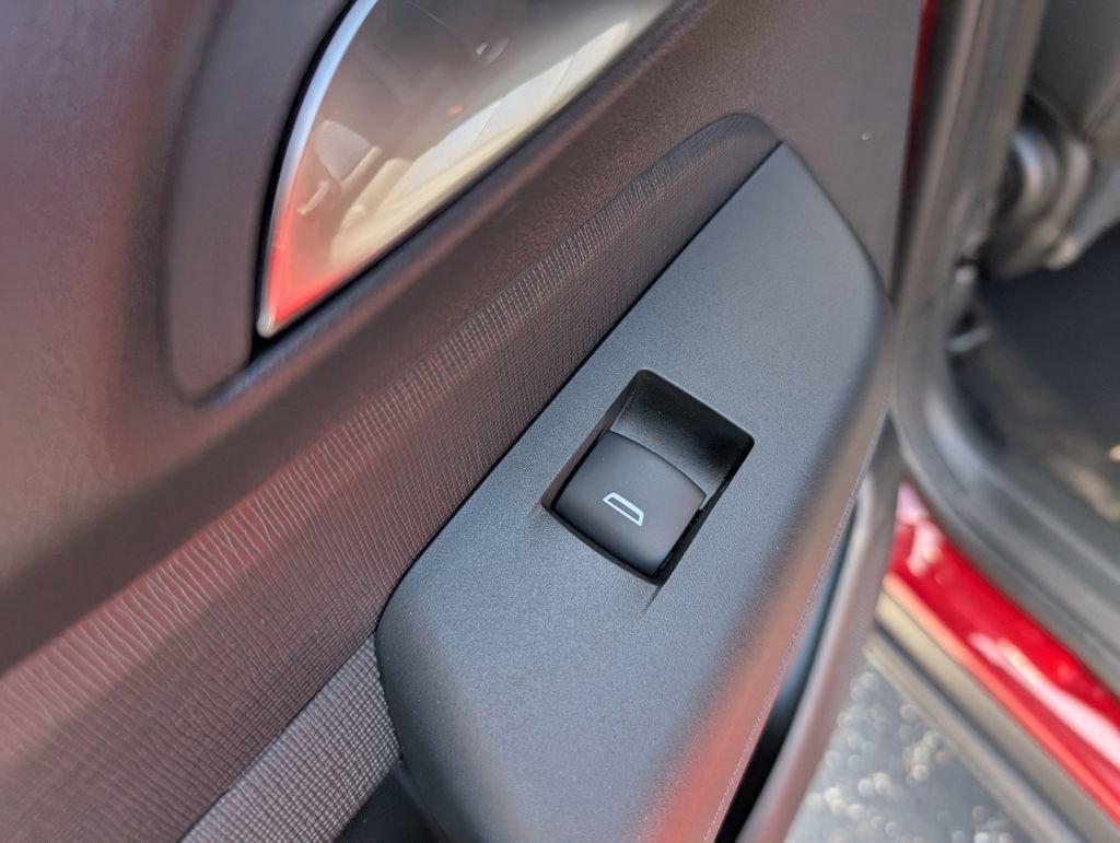 New 2026 Buick Envista Sport Touring w/ Convenience II Package FWD image 11