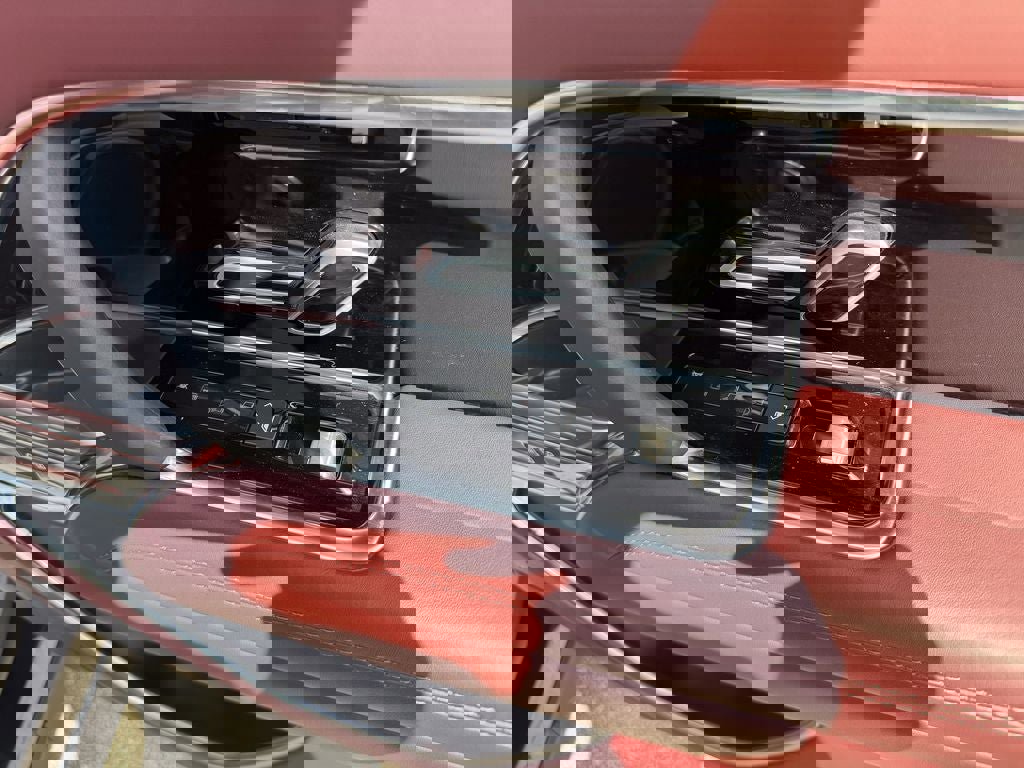 Used 2023 Land Rover Range Rover SE AWD/4WD image 24