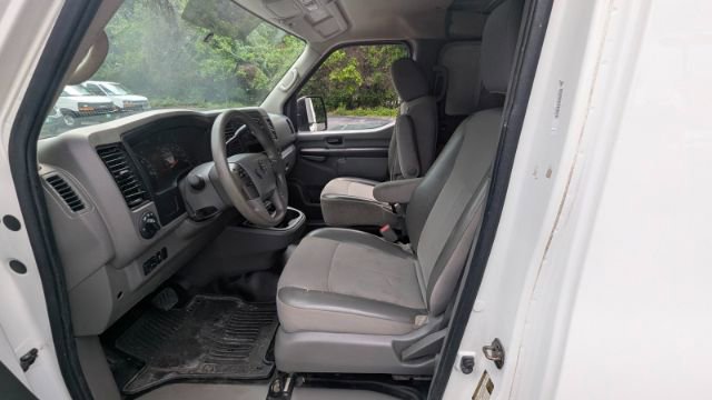 Used 2016 Nissan NV 1500 SV RWD image 17