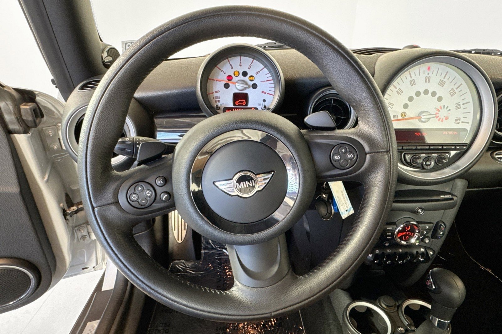 Used 2011 MINI Cooper S image 11