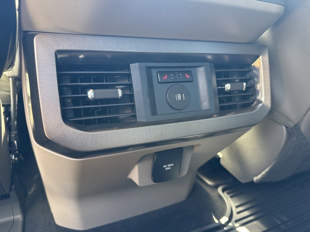 New 2026 Ford F450 Platinum image 12