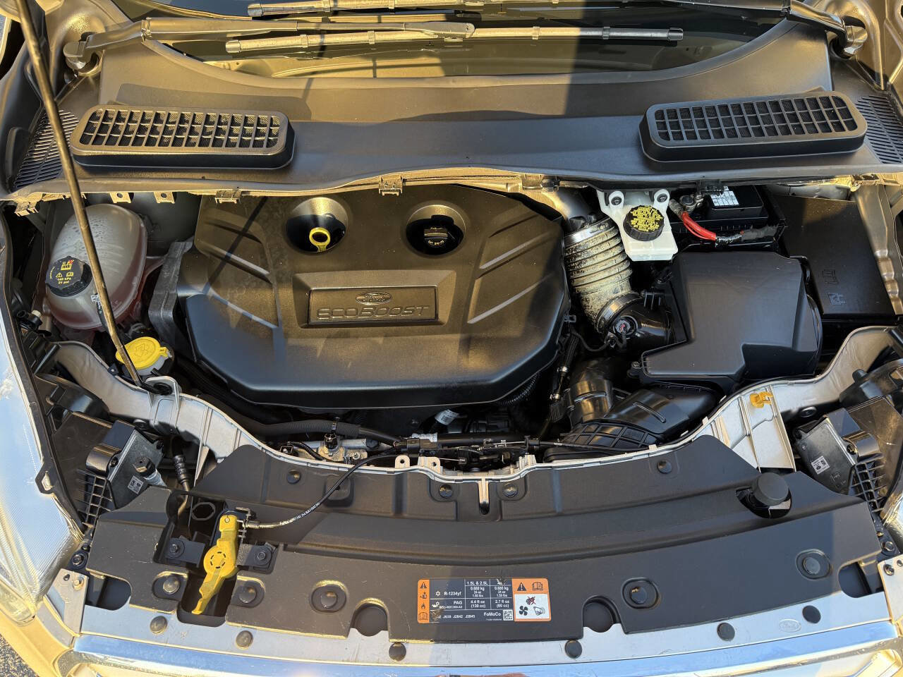 Used 2017 Ford Escape Titanium image 27
