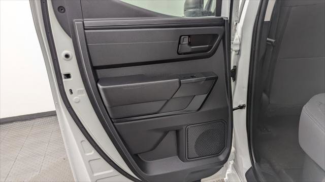 Used 2022 Toyota Tundra SR w/ SR Tow Package AWD/4WD image 12