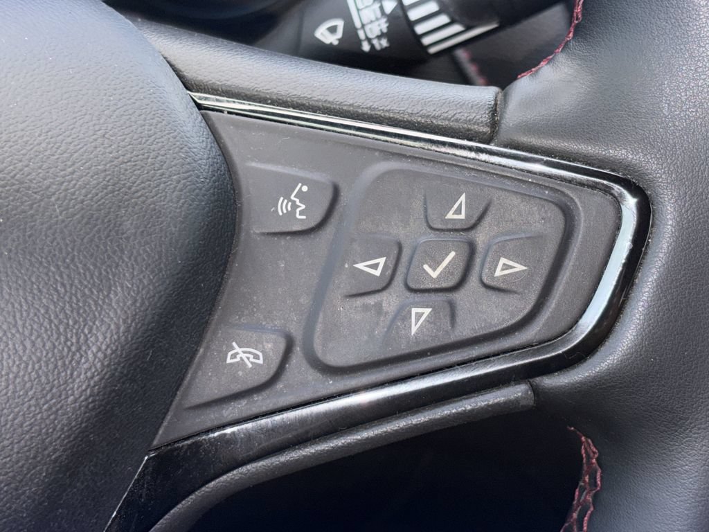 Used 2023 Chevrolet Equinox RS w/ RS Leather Package FWD image 24