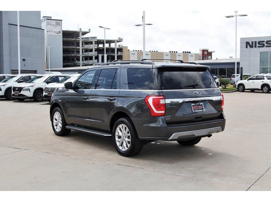 Used 2021 Ford Expedition XLT image 4