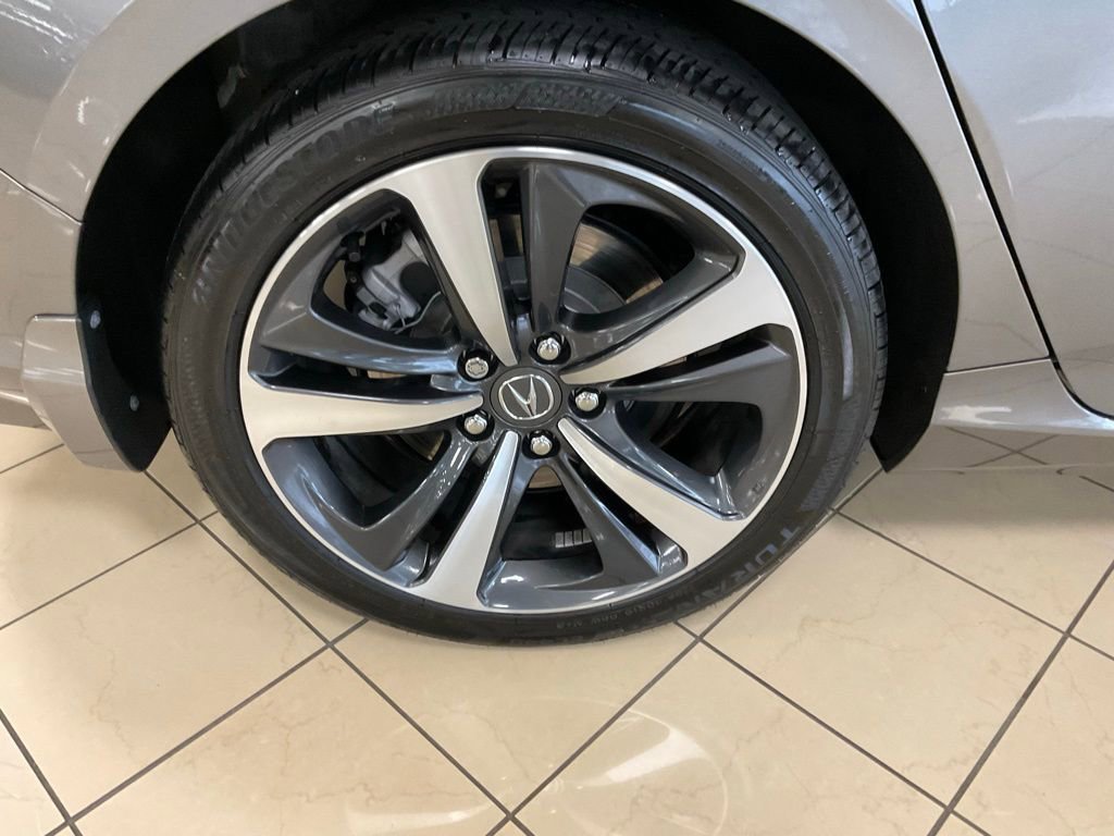 Certified 2025 Acura TLX w/ Technology Package image 8