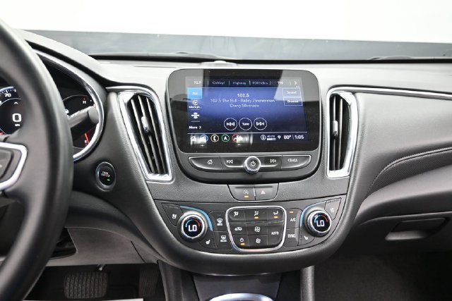 Used 2024 Chevrolet Malibu LT FWD image 23