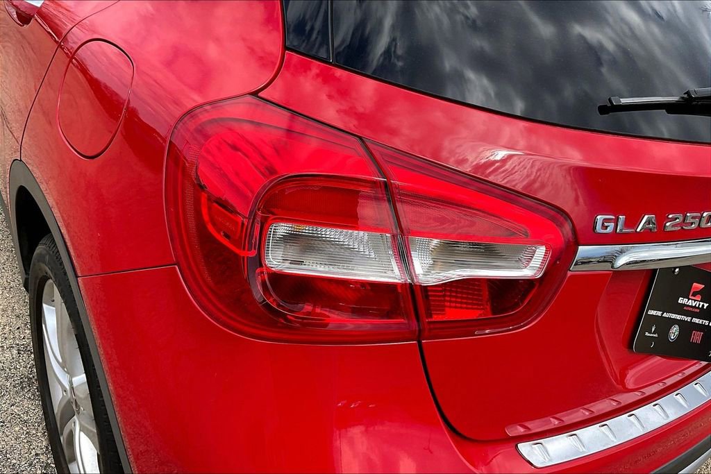 Used 2019 Mercedes-Benz GLA 250 4MATIC image 23