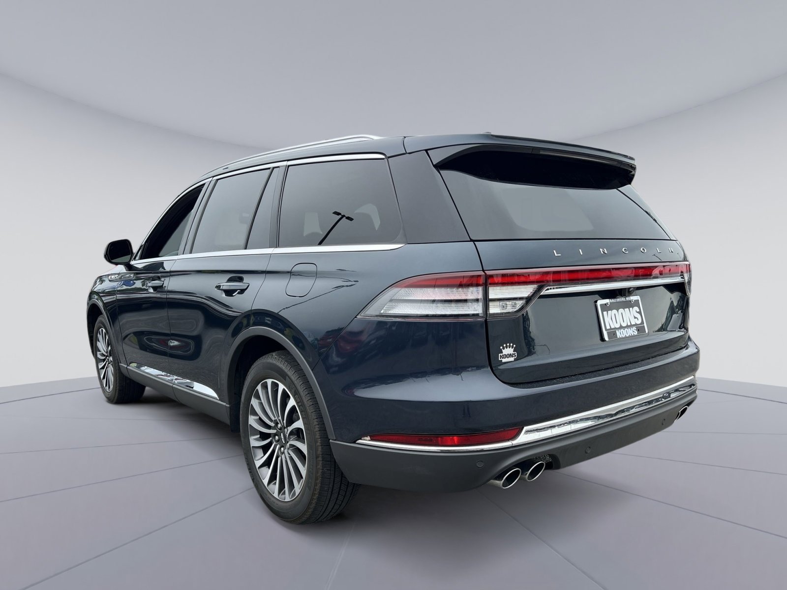 Used 2023 Lincoln Aviator Reserve w/ Elements Package Plus AWD/4WD image 14