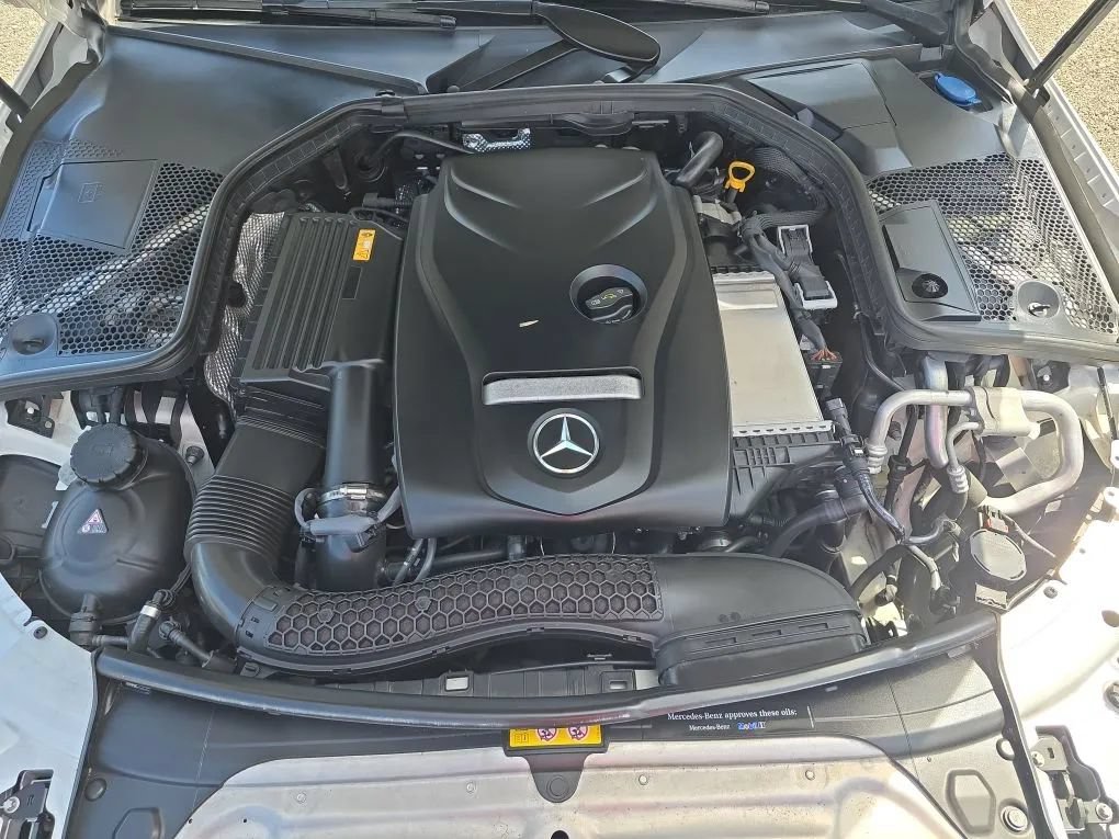 Used 2017 Mercedes-Benz C 300 4MATIC Cabriolet image 52