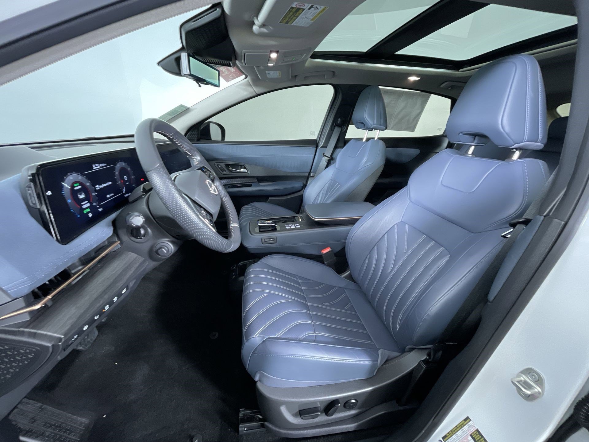 Certified 2023 Nissan Ariya image 15