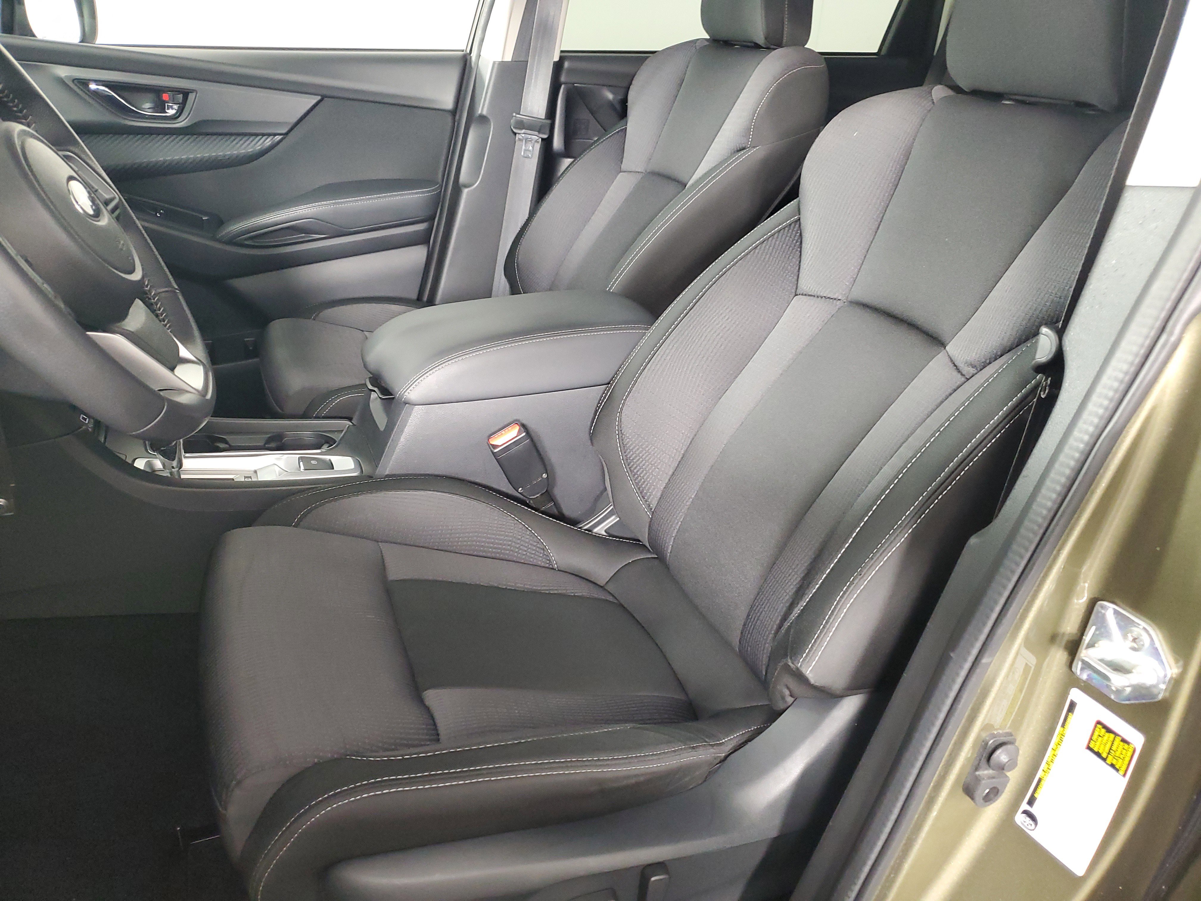 Used 2023 Subaru Ascent Premium image 12