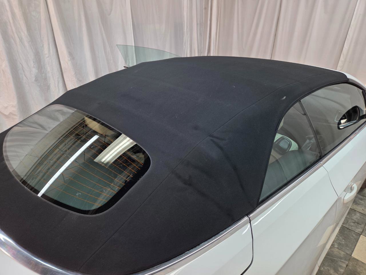 Used 2018 Buick Cascada Premium image 7