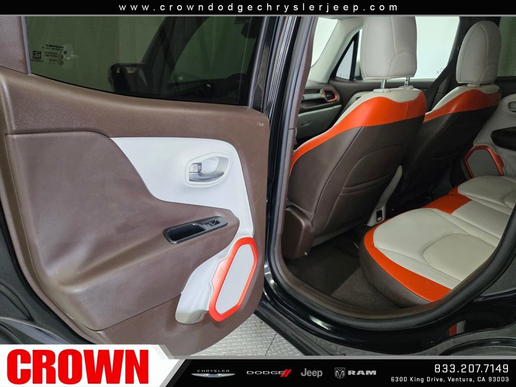 Used 2017 Jeep Renegade Limited image 21