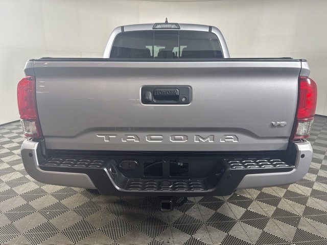 Used 2018 Toyota Tacoma TRD Sport image 20