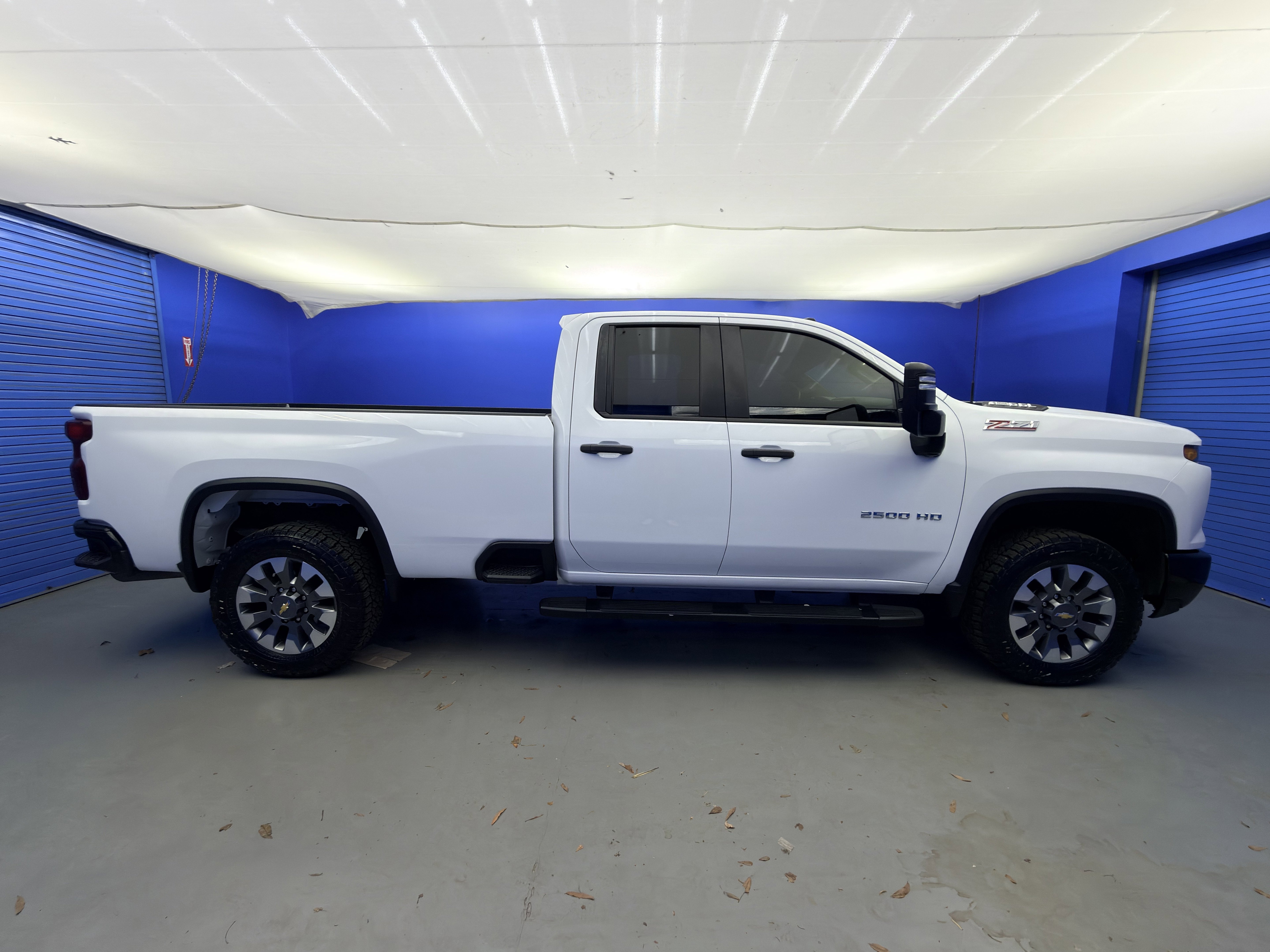 Used 2024 Chevrolet Silverado 2500 Custom w/ Custom Value Package image 8
