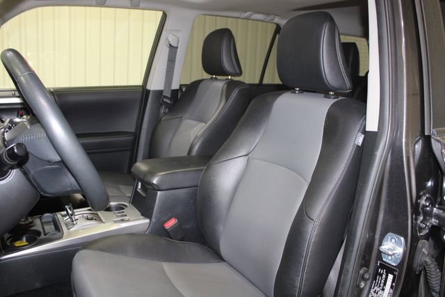 Used 2022 Toyota 4Runner SR5 Premium w/ Moonroof Package image 11