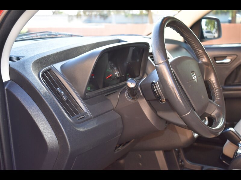 Used 2010 Dodge Journey SXT w/ Rear Seat Video Group FWD image 14