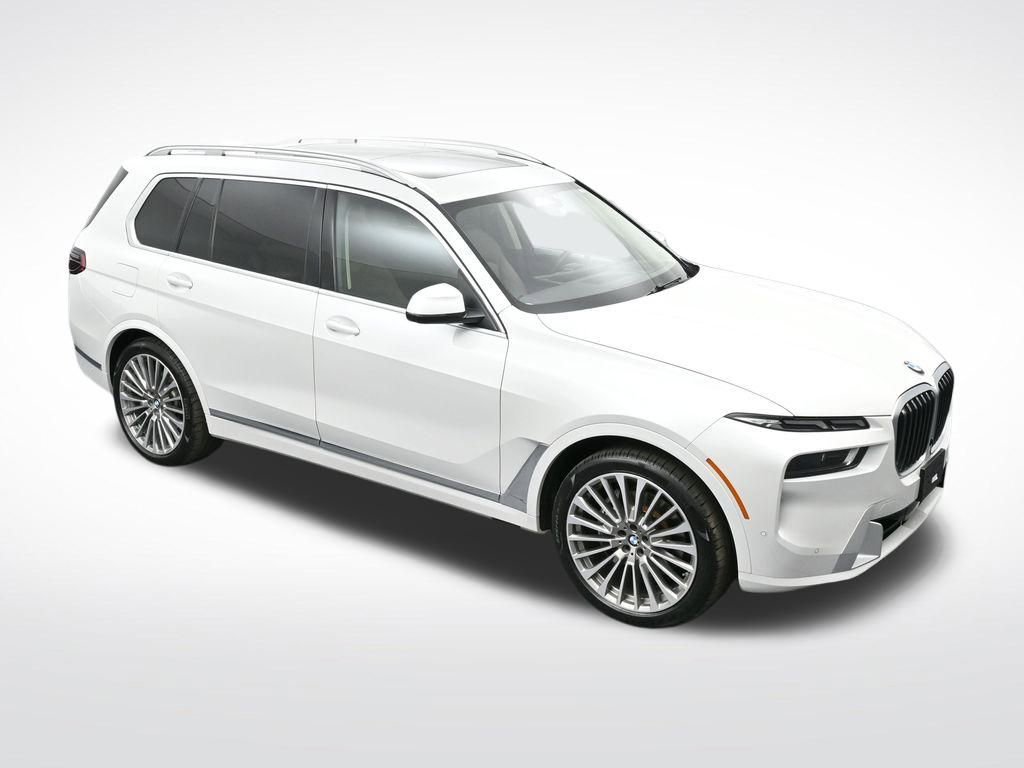 Used 2023 BMW X7 xDrive40i w/ Premium Package image 18