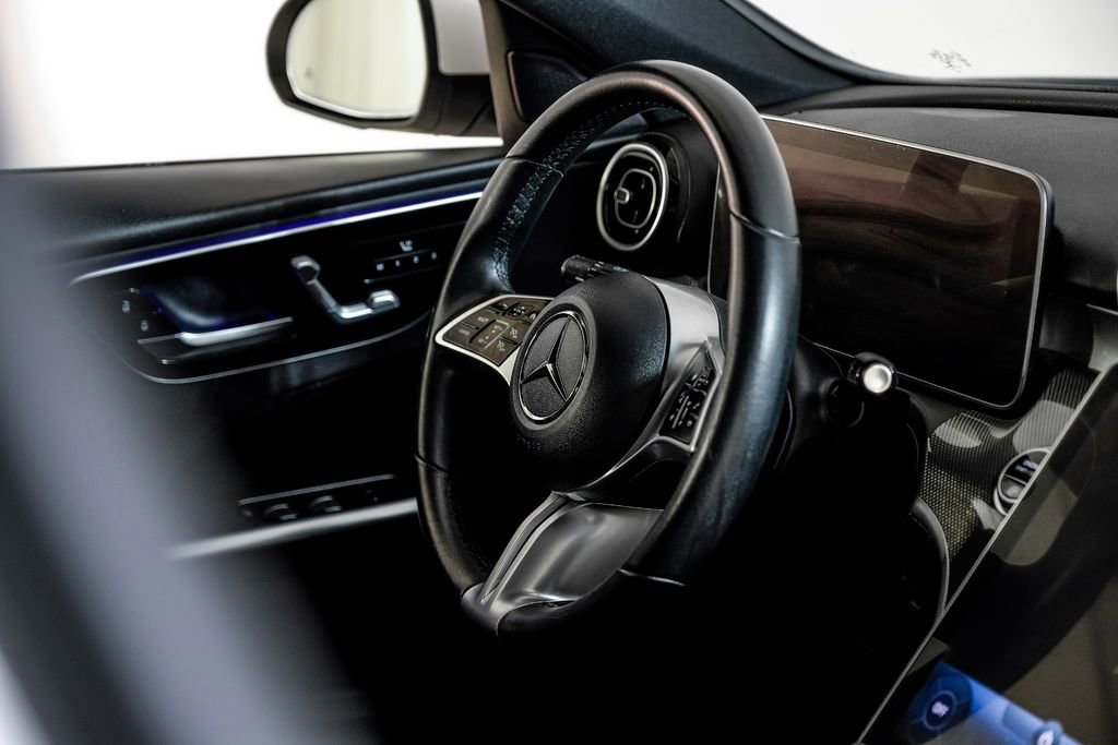 Used 2022 Mercedes-Benz C 300 Sedan image 14