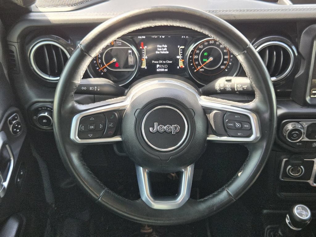 Used 2020 Jeep Wrangler Unlimited Sahara AWD/4WD image 14