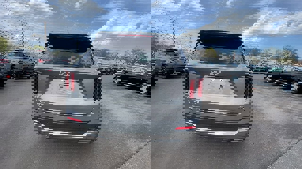 Certified 2025 Kia Sorento EX w/ EX Panoramic Sunroof Package image 7