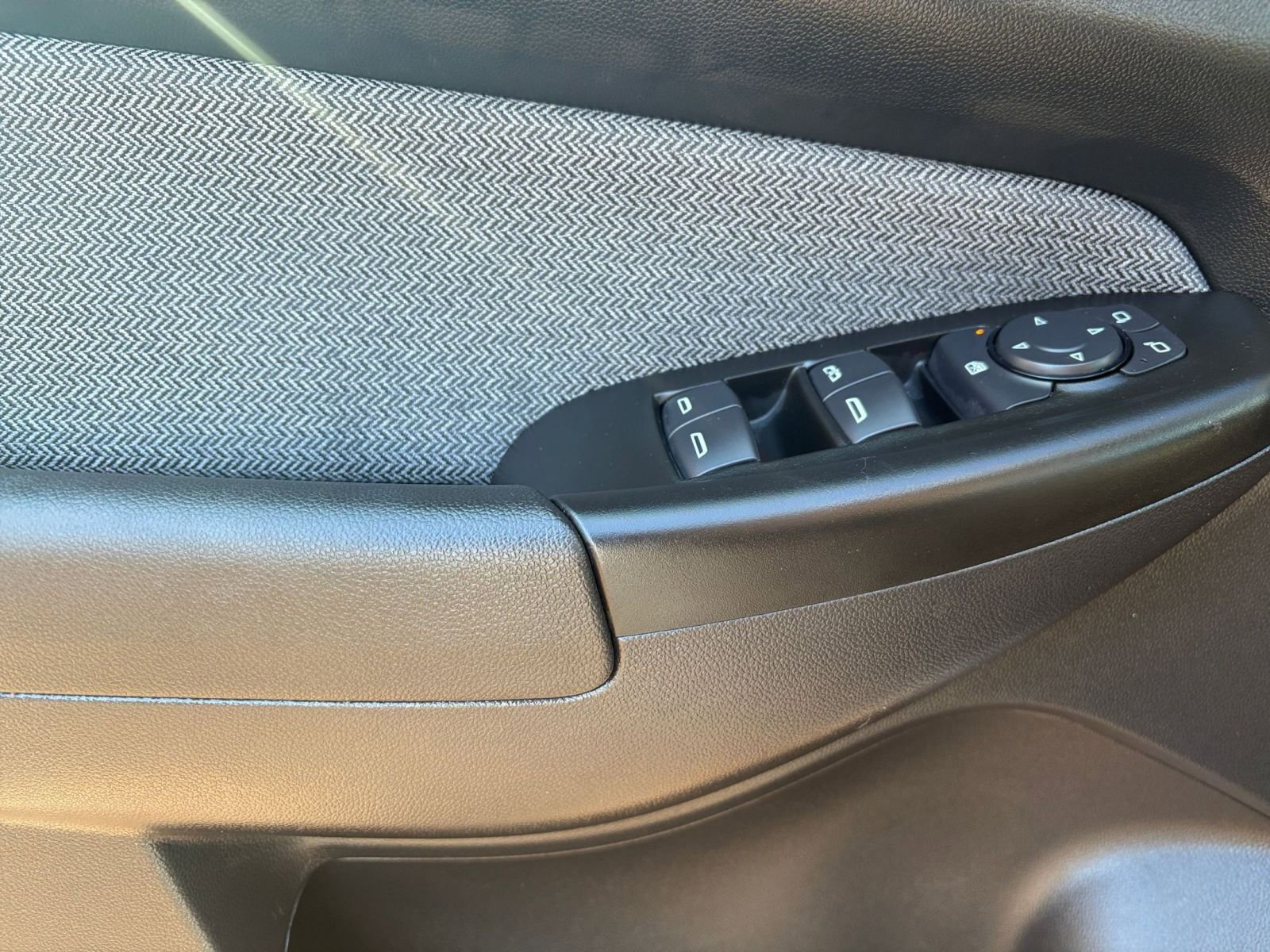 Used 2025 Chevrolet TrailBlazer LT image 20