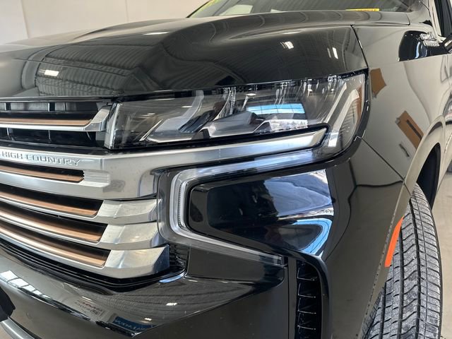 Used 2023 Chevrolet Suburban High Country image 16